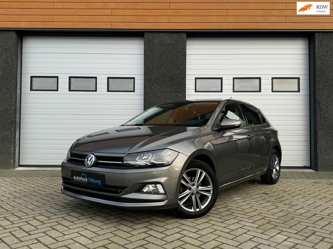 Volkswagen Polo - 1.0 TSI DSG Vitural Climate ACC - AutoWereld.nl