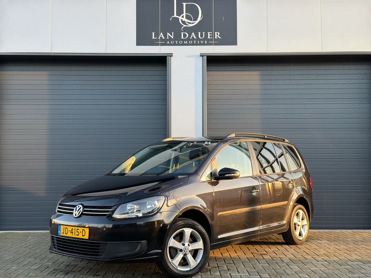 Volkswagen Touran - 1.4 TSI Highline / DSG / APK / Camera - AutoWereld.nl