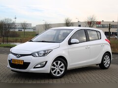 Hyundai i20 - 1.2i i-Catcher l Airco l Elek Pak l LMV