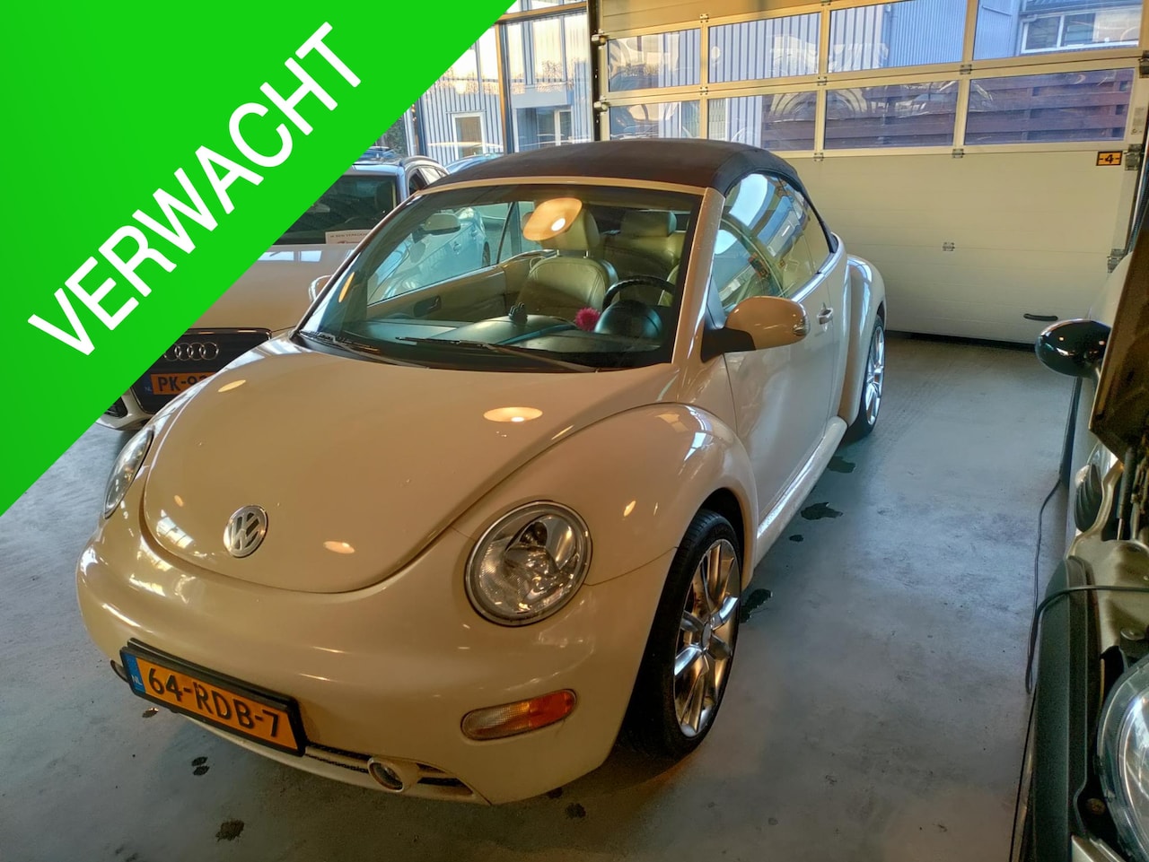 Volkswagen New Beetle Cabriolet - 1.6 Highline 1.6 Highline - AutoWereld.nl