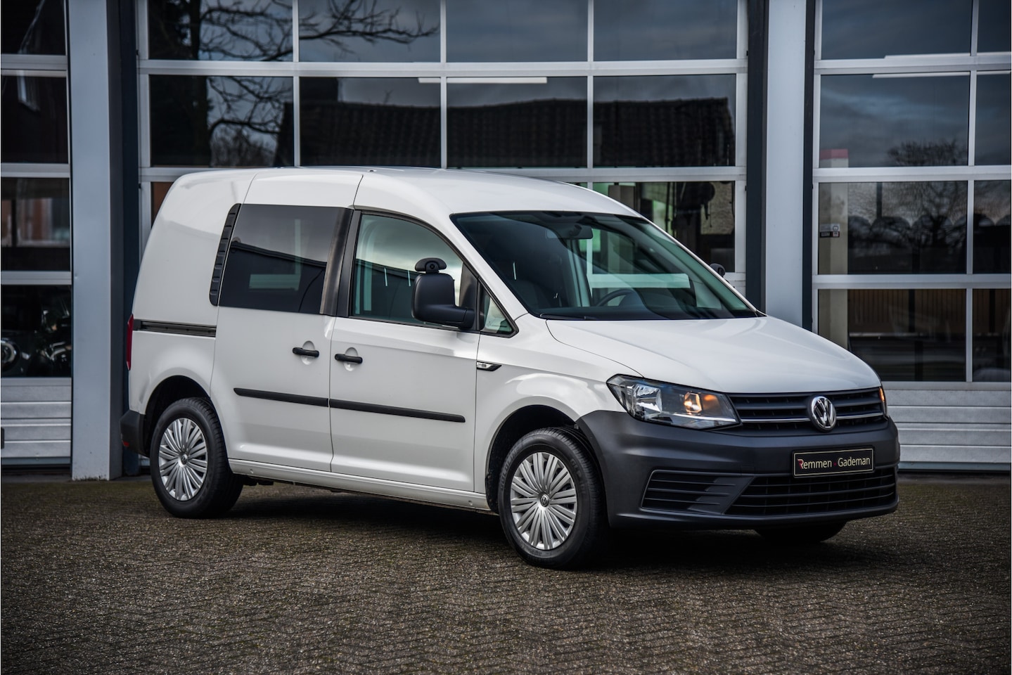 Volkswagen Caddy - 2.0 TDI L1H1 BMT Trendline 2.0 TDI L1H1 BMT Trendline - AutoWereld.nl