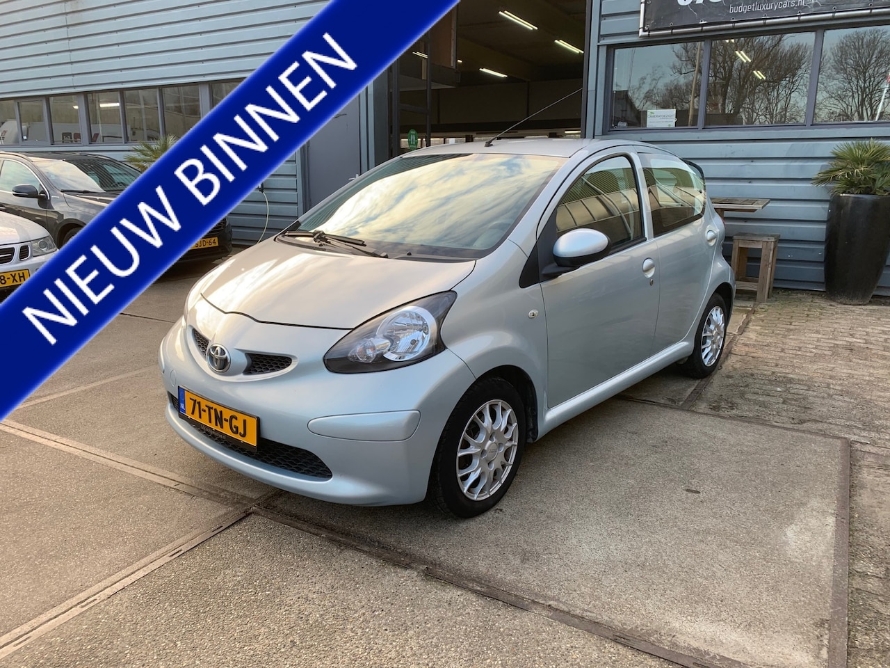 Toyota Aygo - 1.0-12V + 5 drs airco nieuwe apk auto rijd top - AutoWereld.nl