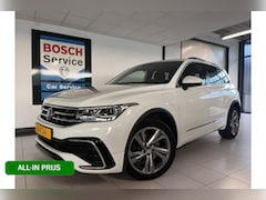 Volkswagen Tiguan - 1.4 TSI eHybrid R-Line Business+ R/Achter uit rij camera/ navigatie