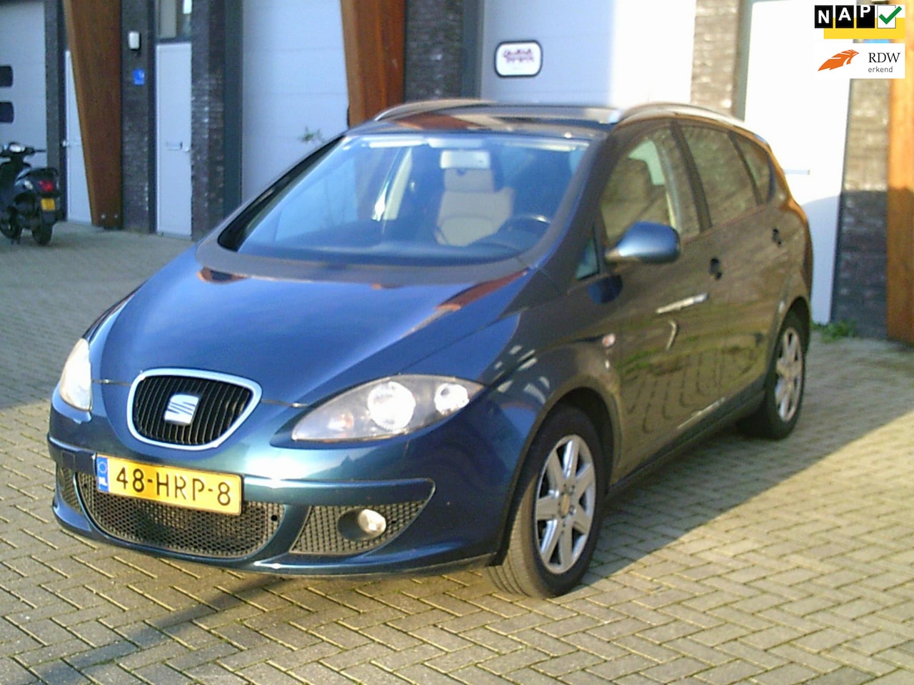 Seat Altea XL - 1.4 TSI Business Style Airco Navi LMV Cruise Trekhaak - AutoWereld.nl