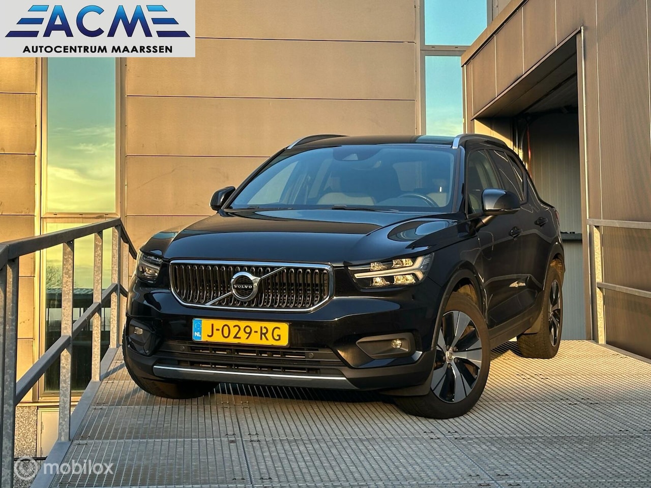 Volvo XC40 - 1.5 T2 Business Pro 1.5 T2 Business Pro - AutoWereld.nl