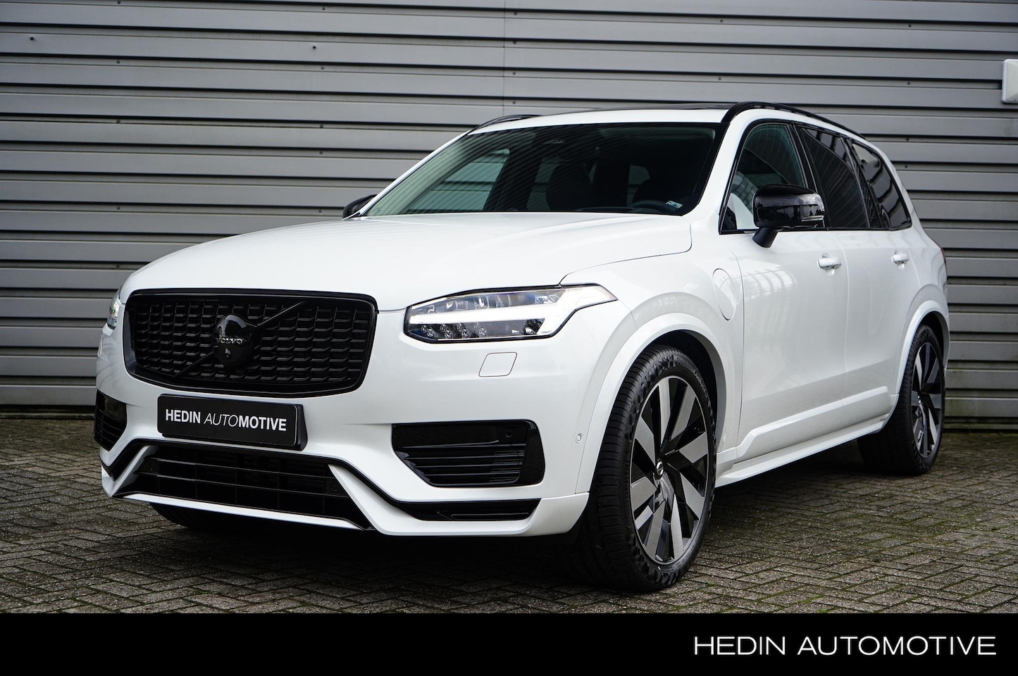 Volvo XC90 - 2.0 T8 Recharge AWD Ultra Dark Bowers & Wilkins | Actieve luchtvering met FOUR-C | Edition - AutoWereld.nl