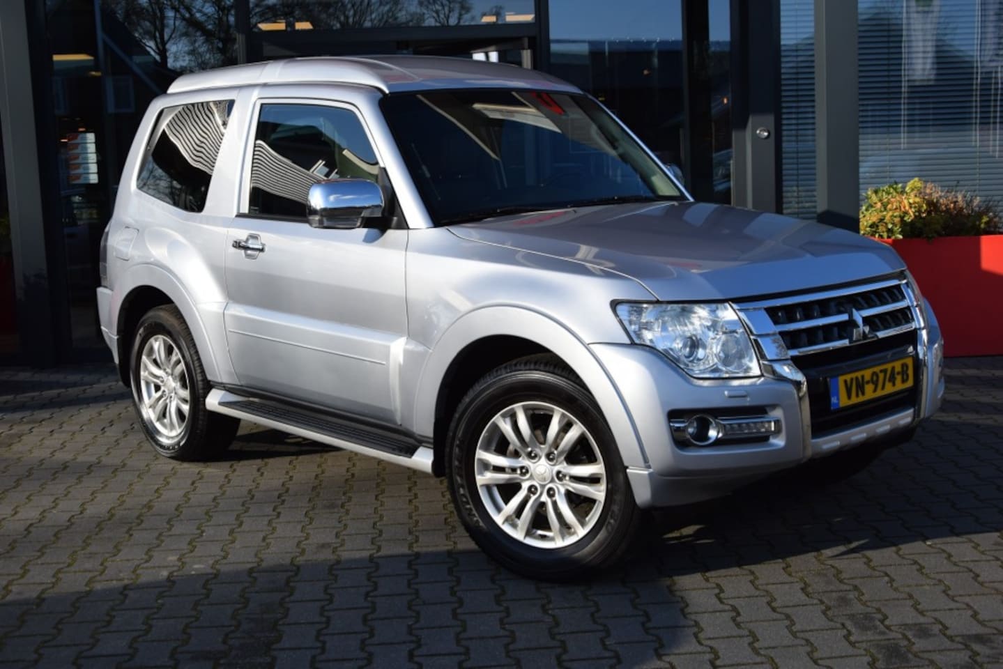 Mitsubishi Pajero - 3.2 DID 3DRS A/T VAN - AutoWereld.nl