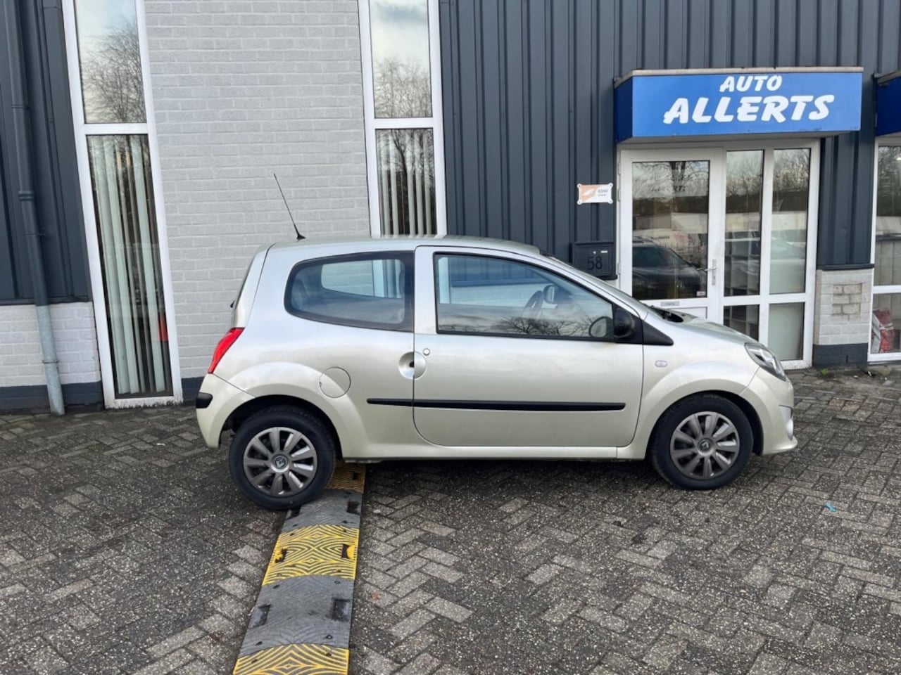 Renault Twingo - airco - AutoWereld.nl