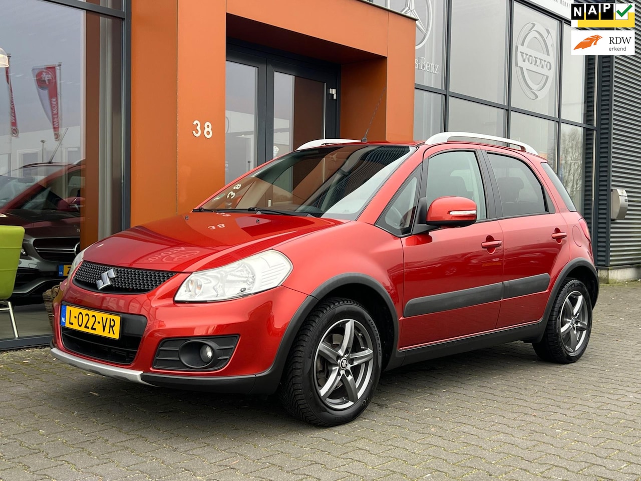 Suzuki SX4 - 1.6 Exclusive automaat|Navi|Stoelv.|Cruise|Clima - AutoWereld.nl