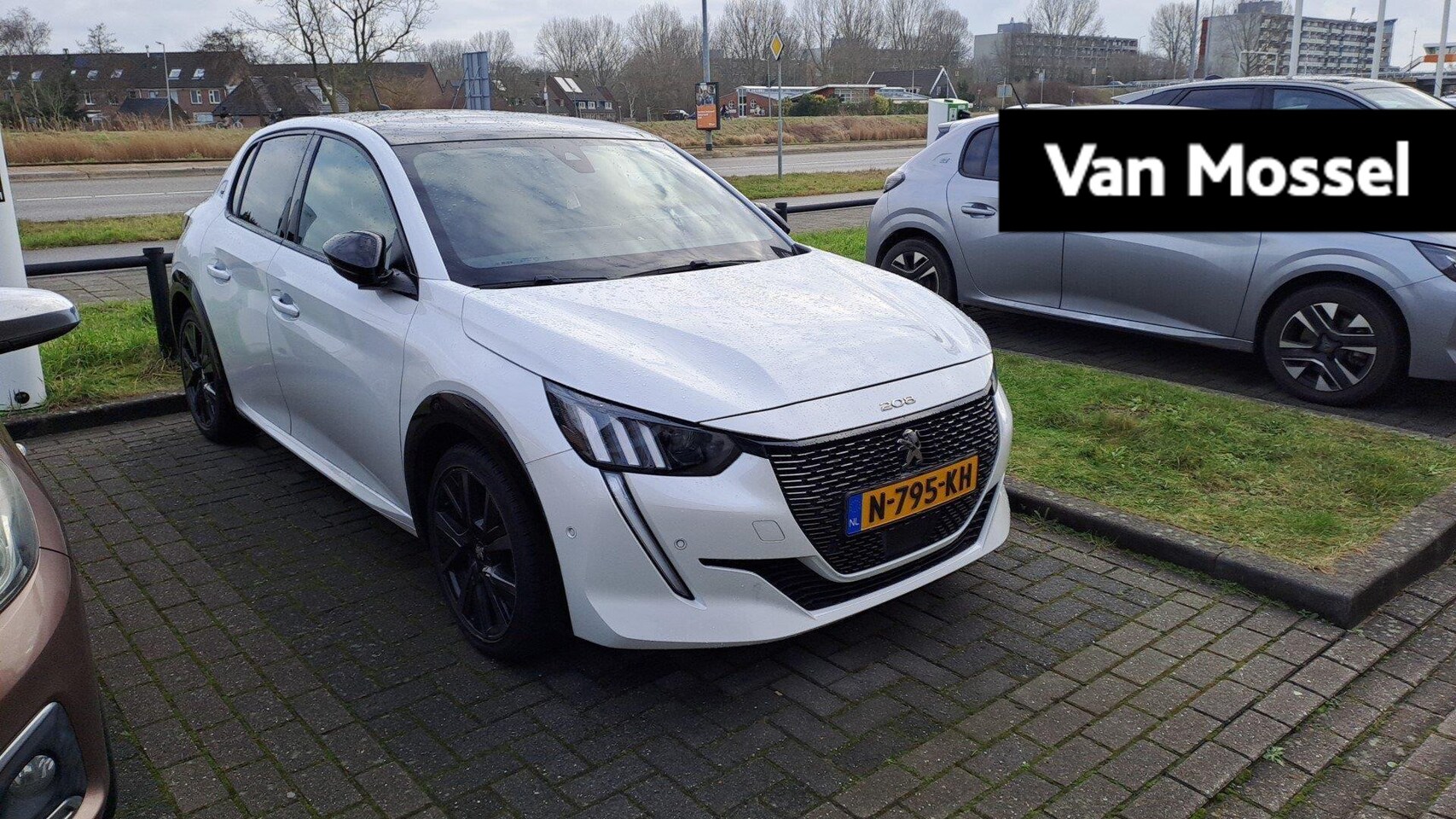 Peugeot 208 - 100PK GT Pack - LEDER PAKKET - FULL OPTIONS! - 1e EIGENAAR - AutoWereld.nl