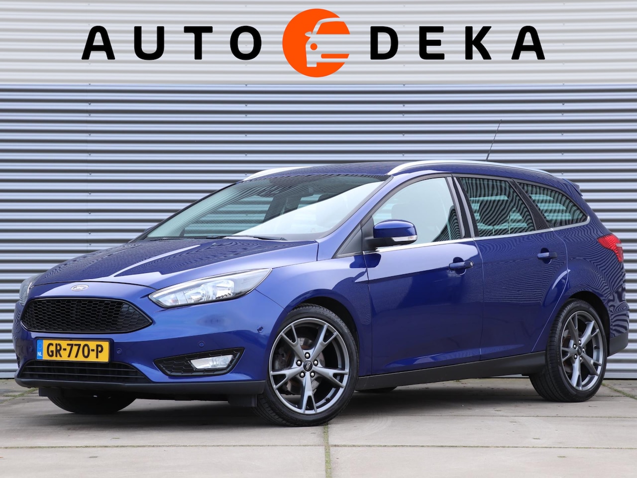 Ford Focus Wagon - 1.5 EcoBoost Titanium Edition *Dealeronderh.* - AutoWereld.nl