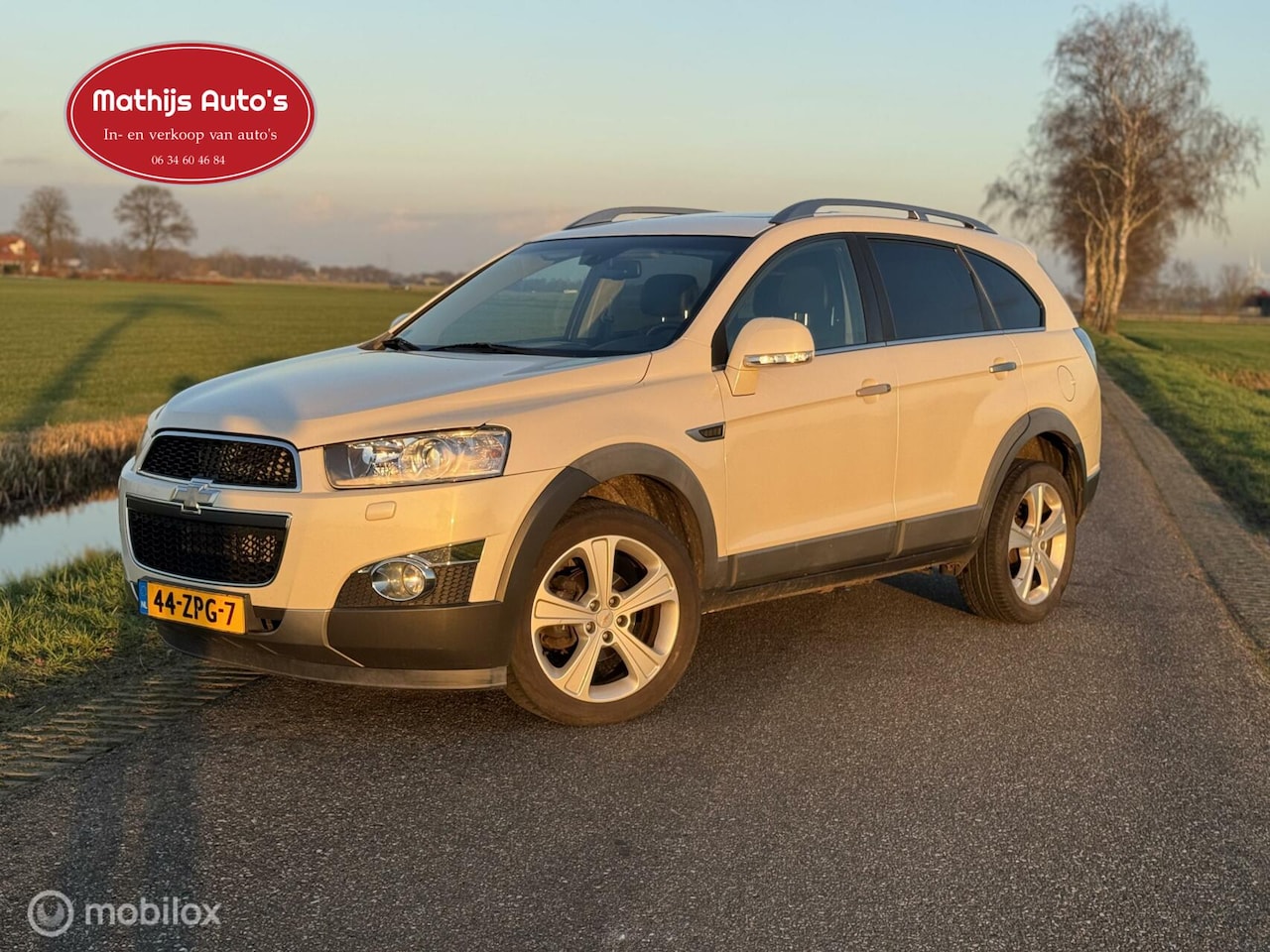 Chevrolet Captiva - 2.2D LTZ 4wd! NAP tellerstand! Nette staat! - AutoWereld.nl