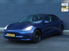 Tesla Model 3 - Standard RWD Plus 60 kWh | Autopilot | PANO | Trekhaak - INC.BTW