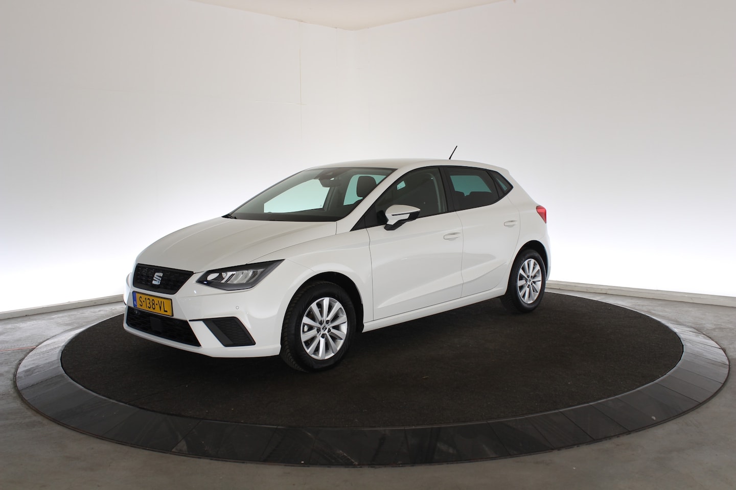 Seat Ibiza - 1.0 EcoTSI Style Business Intense | Trekhaak | - AutoWereld.nl