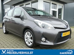 Toyota Yaris - 1.5 Full Hybrid Dynamic | HALF-LEDER | LED