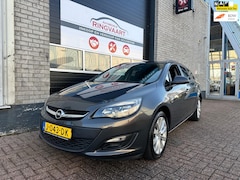 Opel Astra Sports Tourer - 1.4 Turbo Sport Met jaar APK