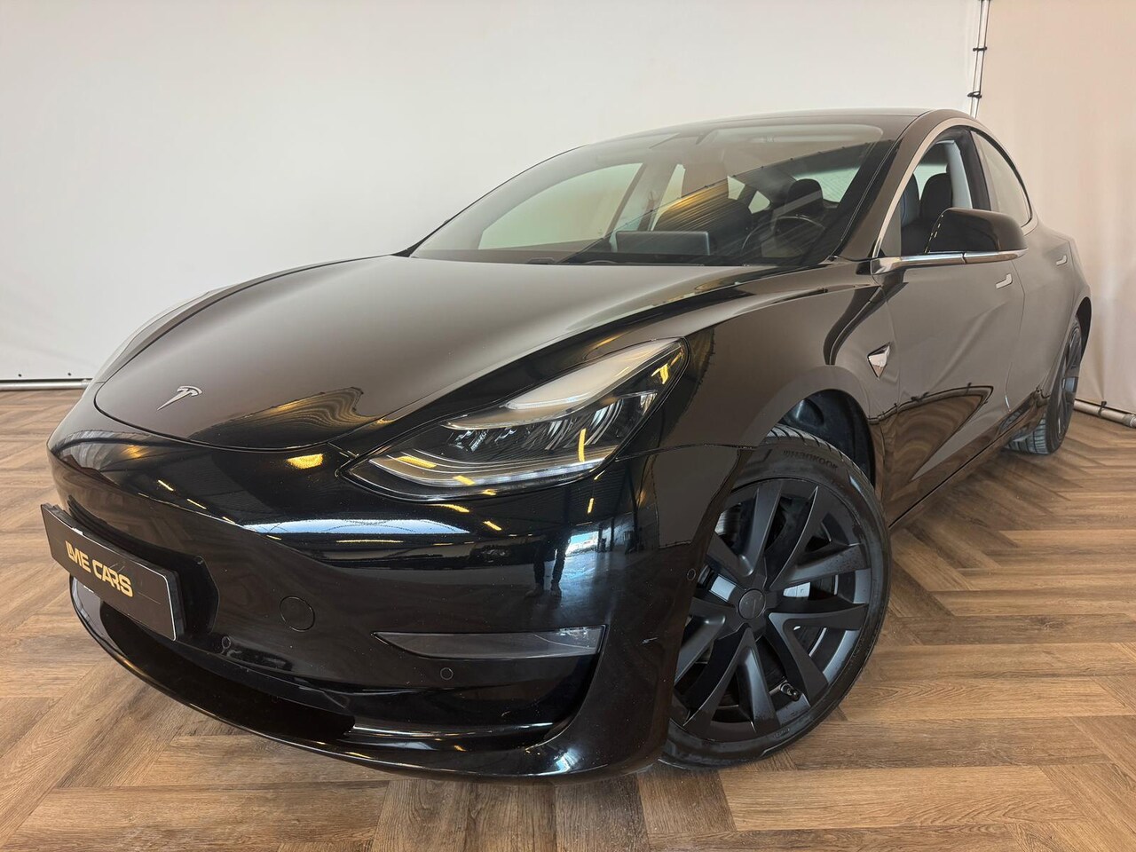 Tesla Model 3 - Long Range RWD Long Range AWD 75 kWh - AutoWereld.nl