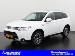 Mitsubishi Outlander - 2.0 PHEV Limited Edition X-Line | Schuifdak | Camera | Leder | Zondag Open