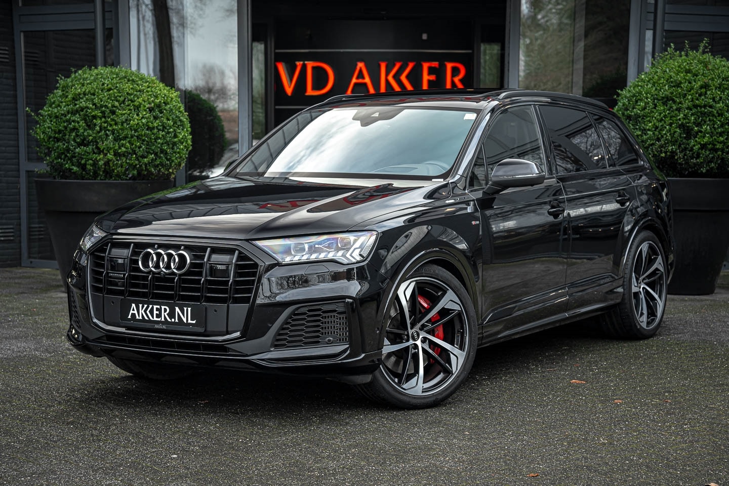 Audi Q7 - 60 TFSI E COMPETITION GARANTIE 2026 MASSAGE+HEADUP+360CAM. - AutoWereld.nl