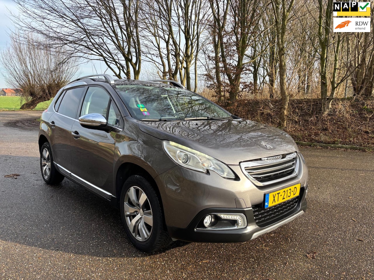 Peugeot 2008 - 1.2 VTi Allure | Clima | Navi | APK 11-2025 - AutoWereld.nl