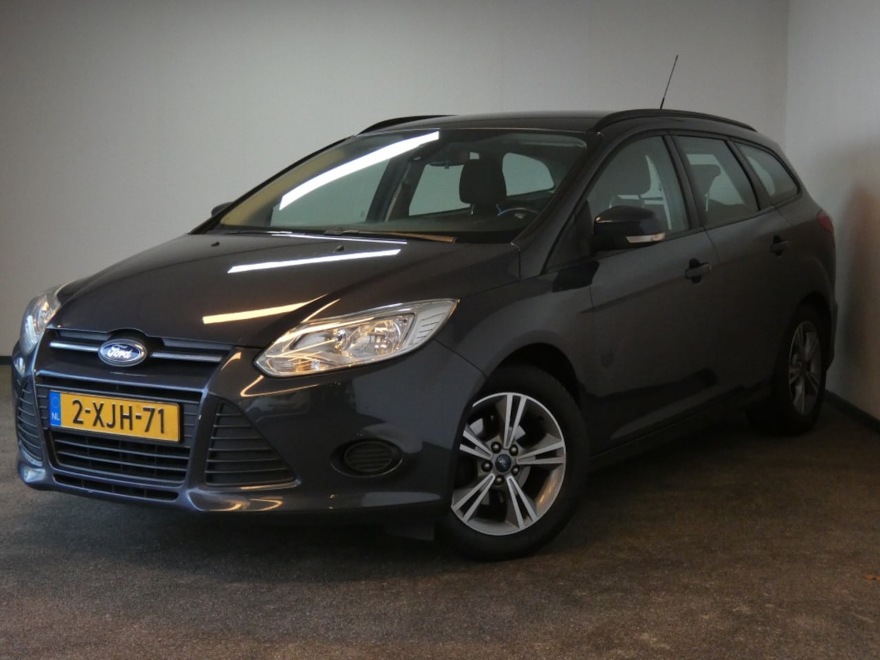 Ford Focus Wagon - 1.0 EcoBoost Edition Nwe APK automaat - AutoWereld.nl