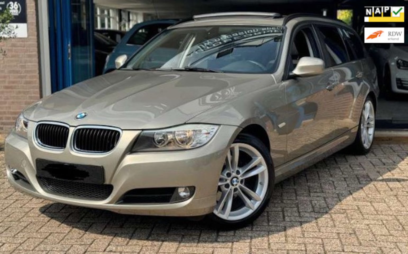 BMW 3-serie Touring - 320d lci facelift 2011 320 2.0 d - AutoWereld.nl