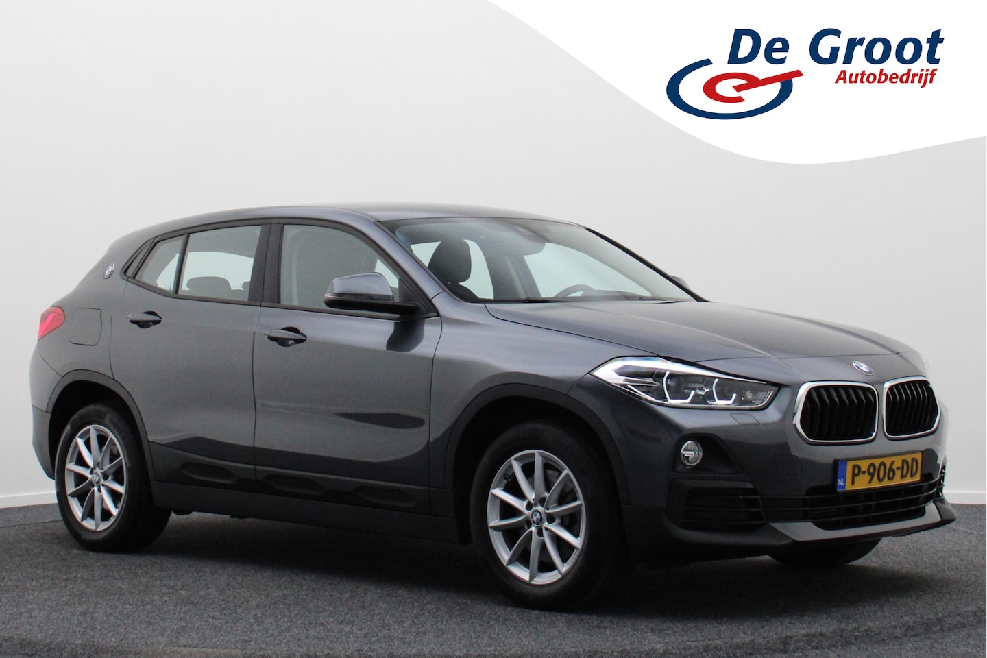 BMW X2 - sDrive20i High Executive Automaat LED, Navigatie, Stoelverwarming, Cruise, Climate, Intell - AutoWereld.nl