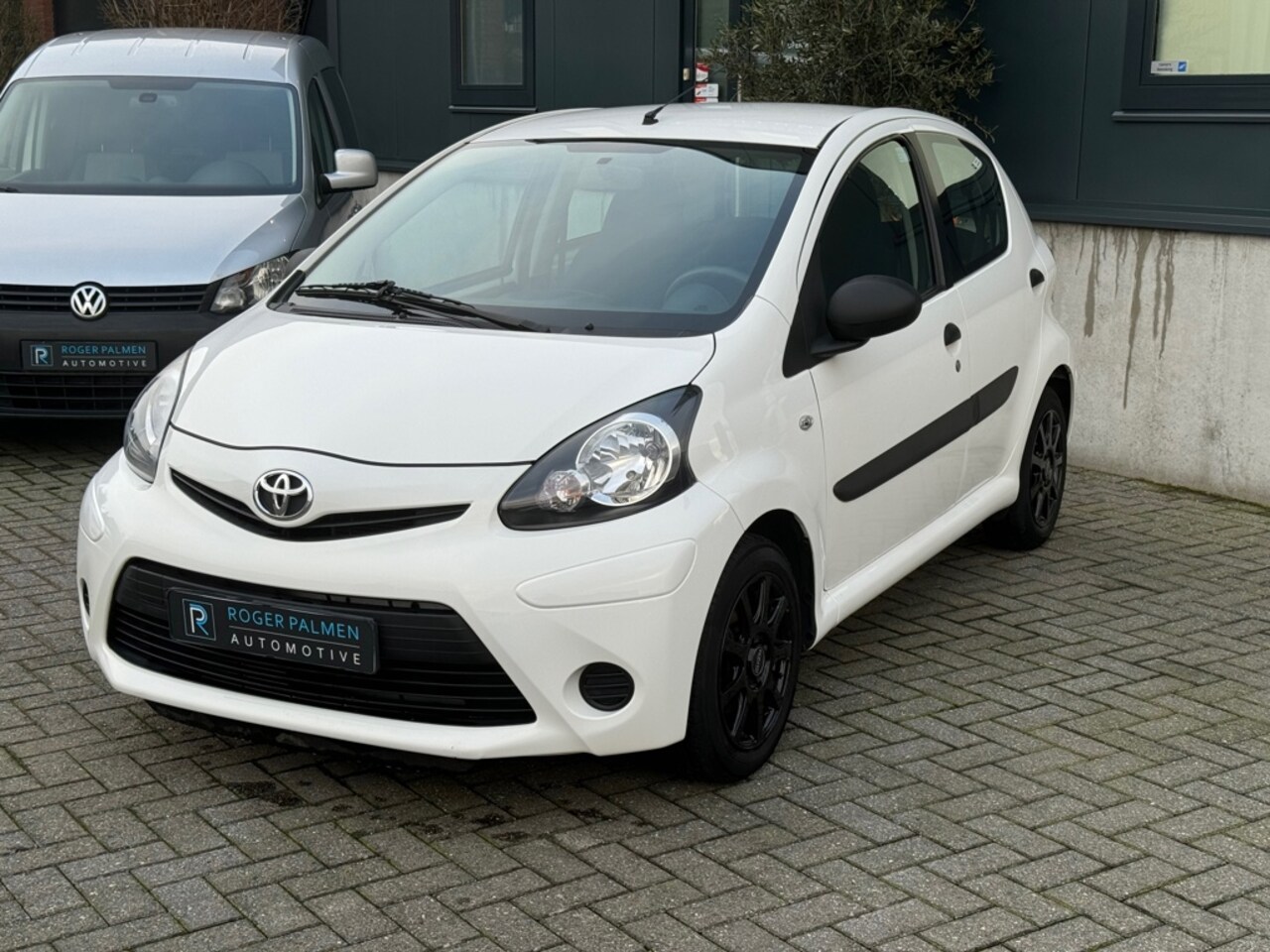 Toyota Aygo - 1.0 VVT-i Access 1.0 VVT-i Access - AutoWereld.nl