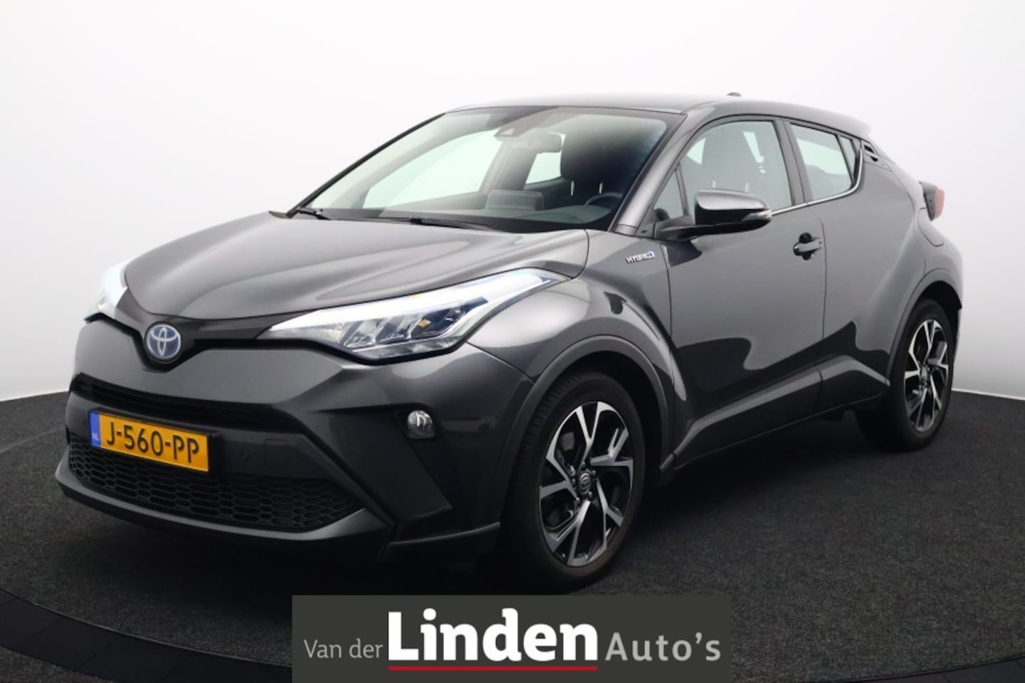 Toyota C-HR - 2.0 Hybrid Dynamic | Navigatie | Trekhaak | Cruise Control | Clima - AutoWereld.nl