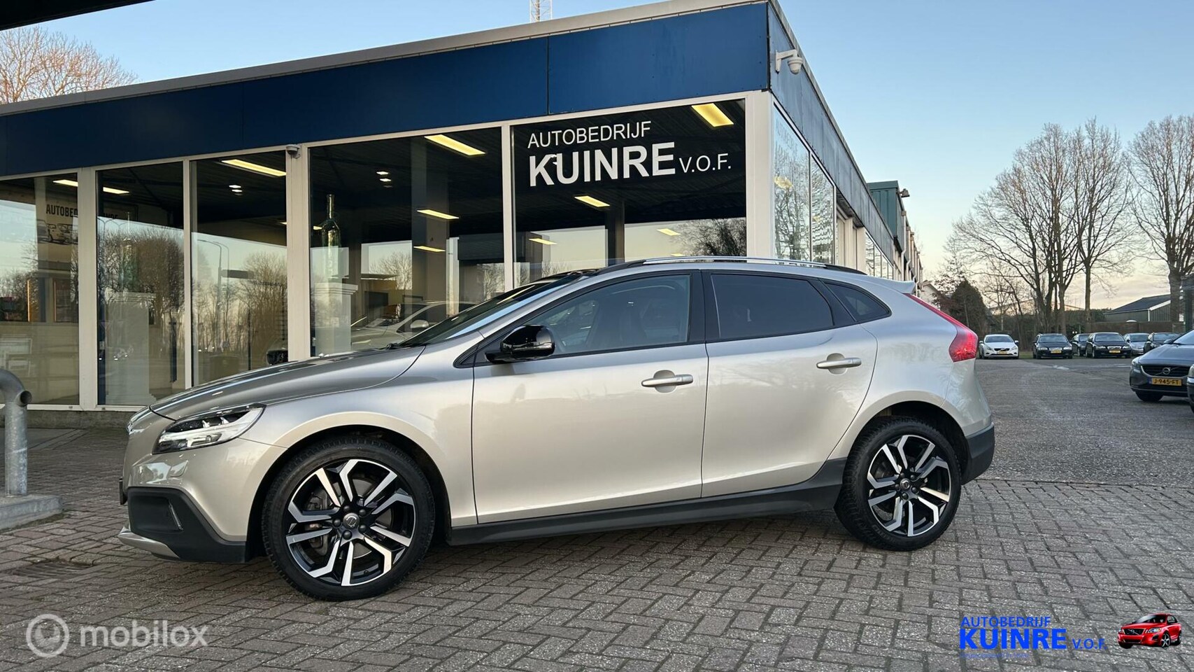 Volvo V40 Cross Country - 1.5 T3 Summum 1.5 T3 Summum - AutoWereld.nl