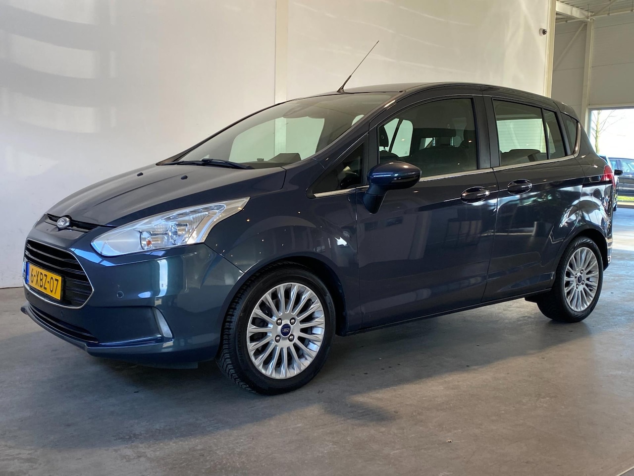 Ford B-Max - 1.0 EcoBoost Titanium 1.0 EcoBoost 101PK Titanium - AutoWereld.nl