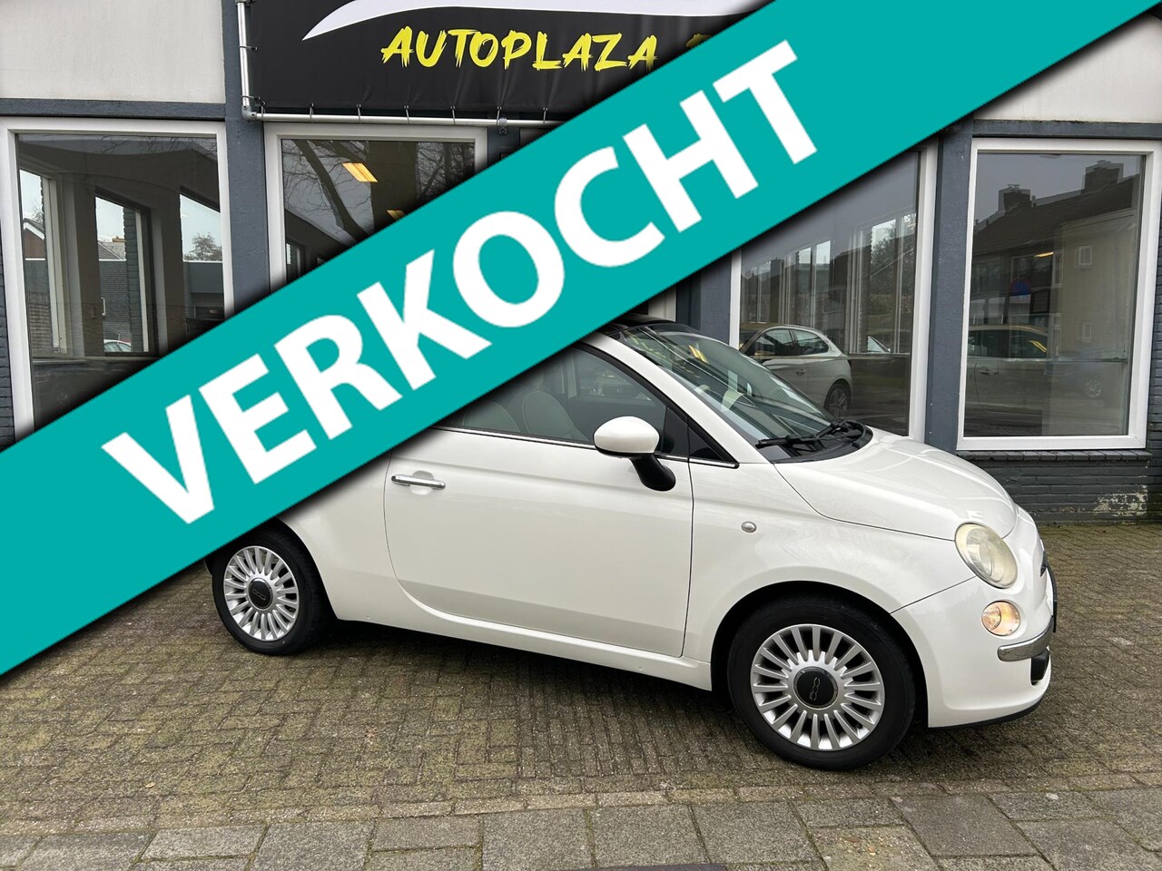 Fiat 500 - 1.2 Naked/ AIRCO/ GLASDAK/ STUURBEDIENING/ USB/ 15 INCH/ DISTR.VV - AutoWereld.nl