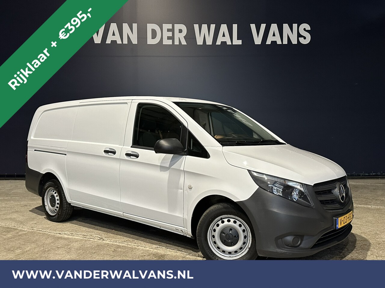 Mercedes-Benz Vito - 114 CDI 136pk L2H1 RIJKLAAR Euro6 Airco | Cruisecontrol | Trekhaak | Bijrijdersbank Achter - AutoWereld.nl