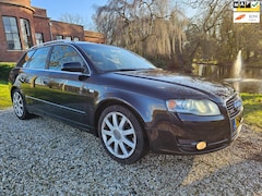 Audi A4 Avant - 2.0 TFSI Pro Line (EXPORT)