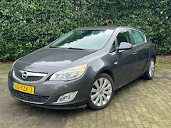 Opel Astra - 1.6 Cosmo