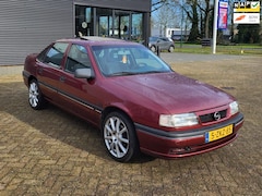 Opel Vectra - 1.6i GL kat., Schuifdak, 08/26 APK, Roestvrij