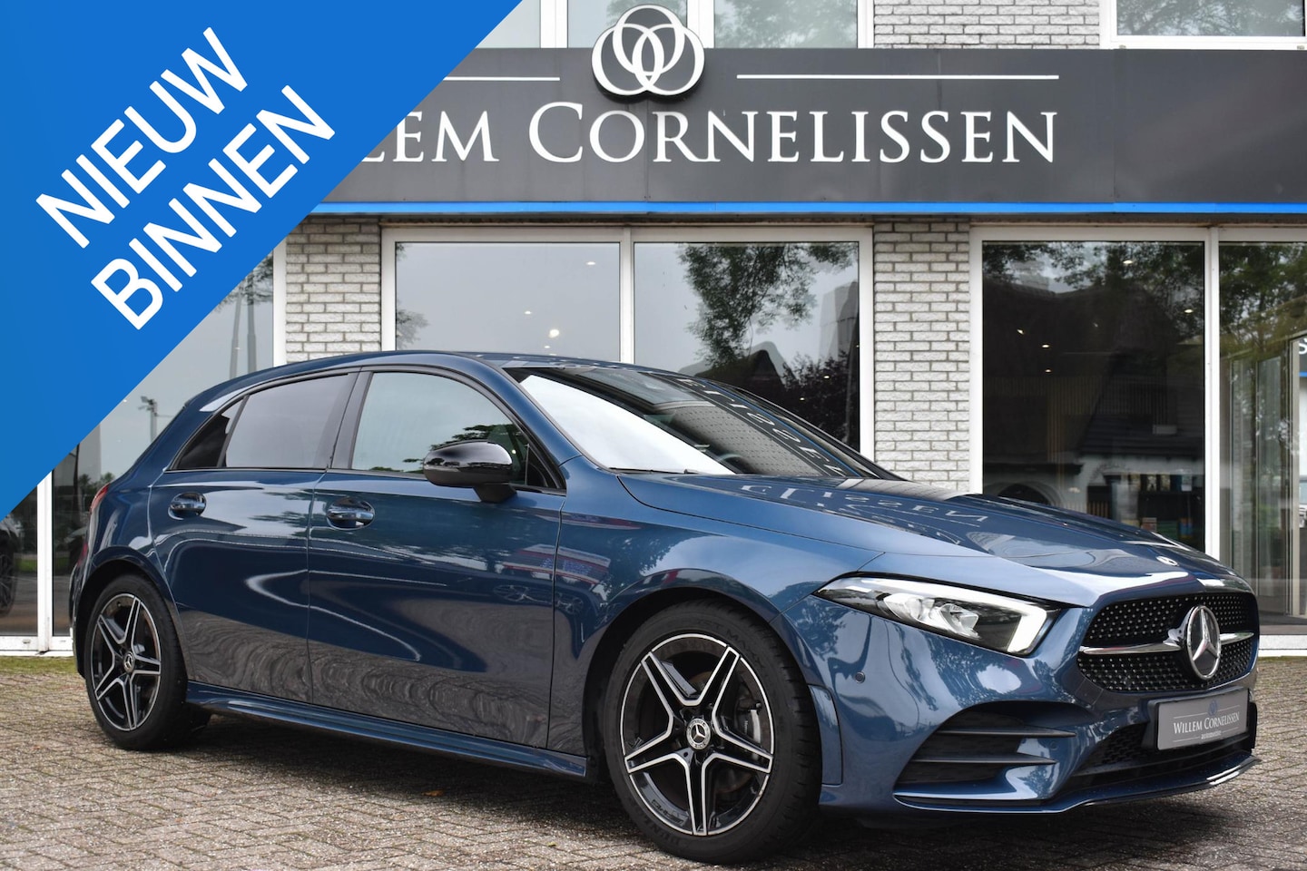 Mercedes-Benz A-klasse - 180 Business Solution AMG LED 18" Apple Carplay Ca - AutoWereld.nl