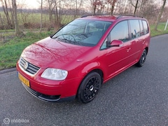 Volkswagen Touran - 1.6-16V FSI Trendline # Met Nieuwe APK