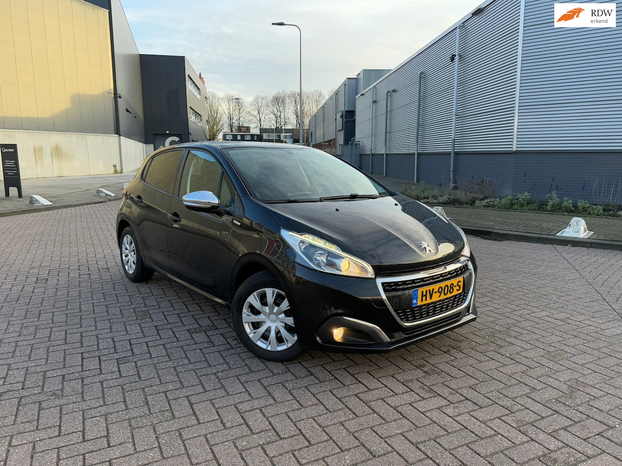 Peugeot 208 - 1.2 PureTech Urban Soul APK AIRCO NAVI Volledig onderhouden - AutoWereld.nl