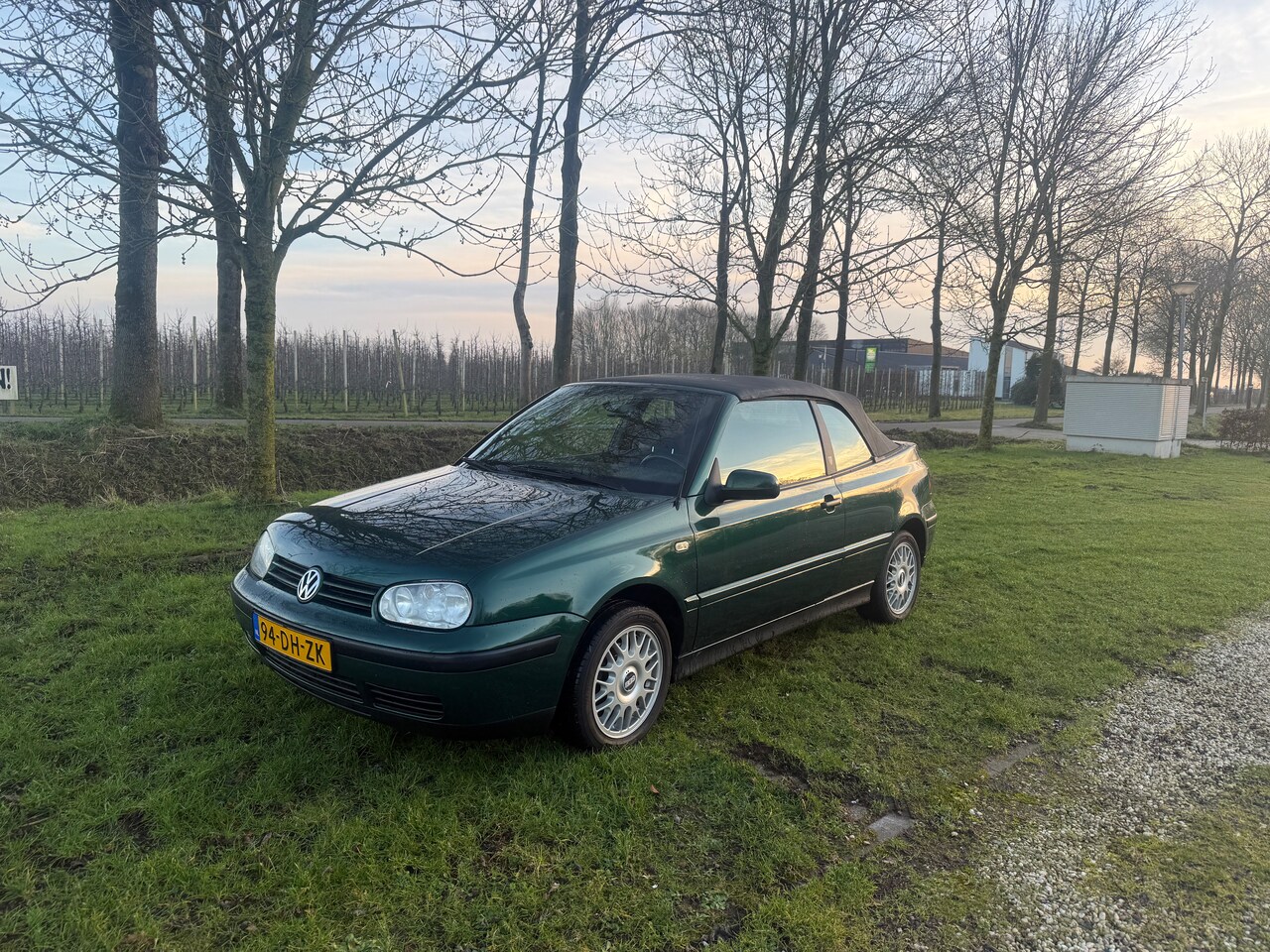 Volkswagen Golf Cabriolet - 1.8 Trendline Airco - AutoWereld.nl