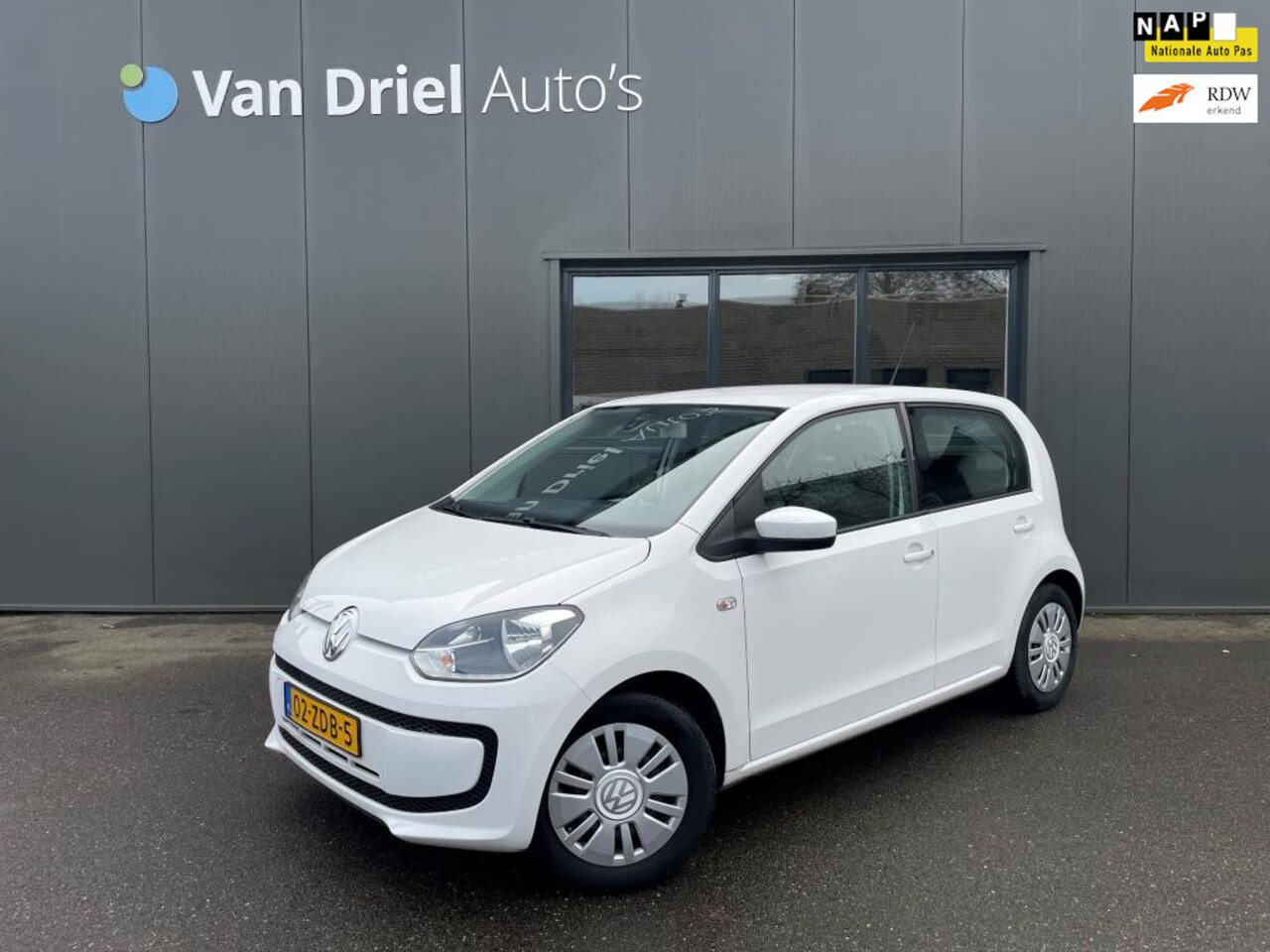 Volkswagen Up! - 1.0 Move up! BlueMotion / Airco / Navigatie! - AutoWereld.nl