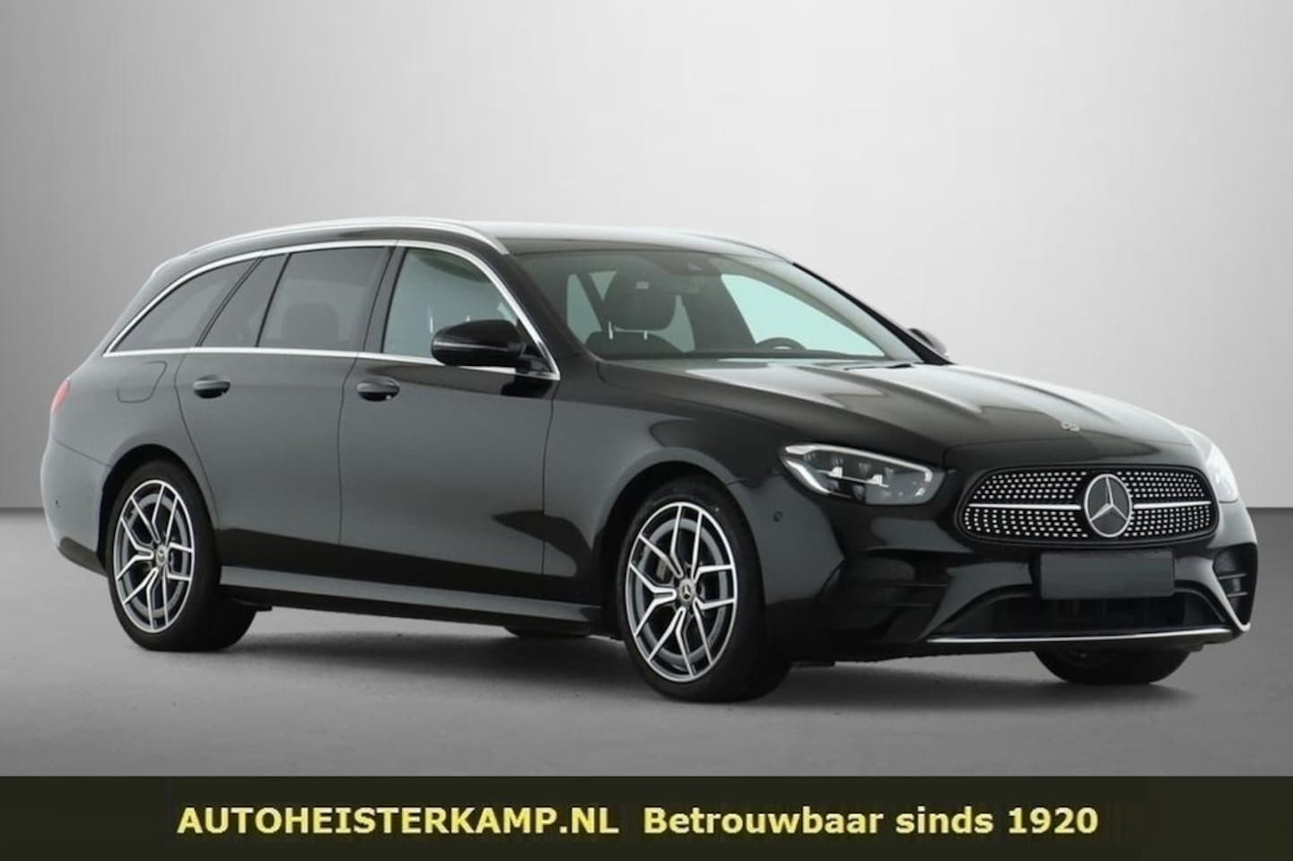 Mercedes-Benz E-klasse Estate - 400 d 4MATIC AMG Line 330 PK Burmester Luchtvering Widescreen Cockpit 19 Inch Navi LED - AutoWereld.nl