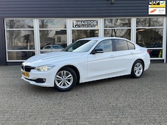 BMW 3-serie - 320i EfficientDynamics Edition Executive | Leer | Navi | Xenon |