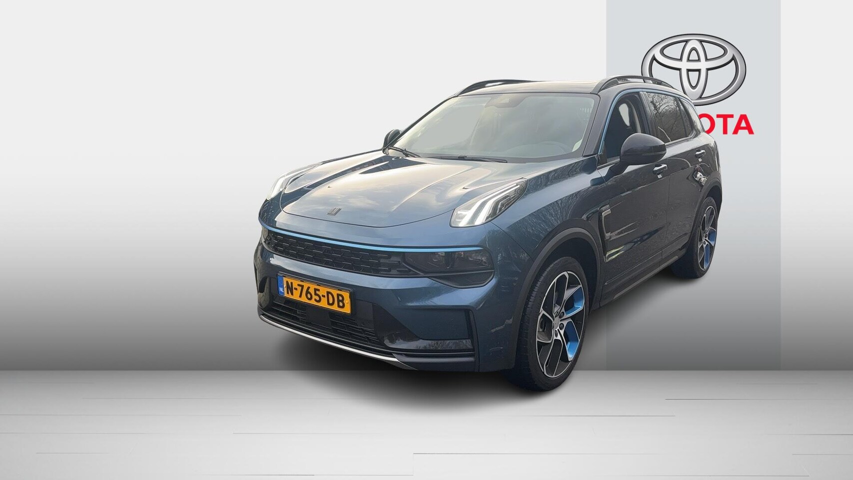 Lynk & Co 01 - 1.5 LUXERY PANORAMADAK.NAVI.PLUG-IN HYBRIDE AUTOMAAT.261PK MET TOT 2 JAAR GARANTIE** - AutoWereld.nl