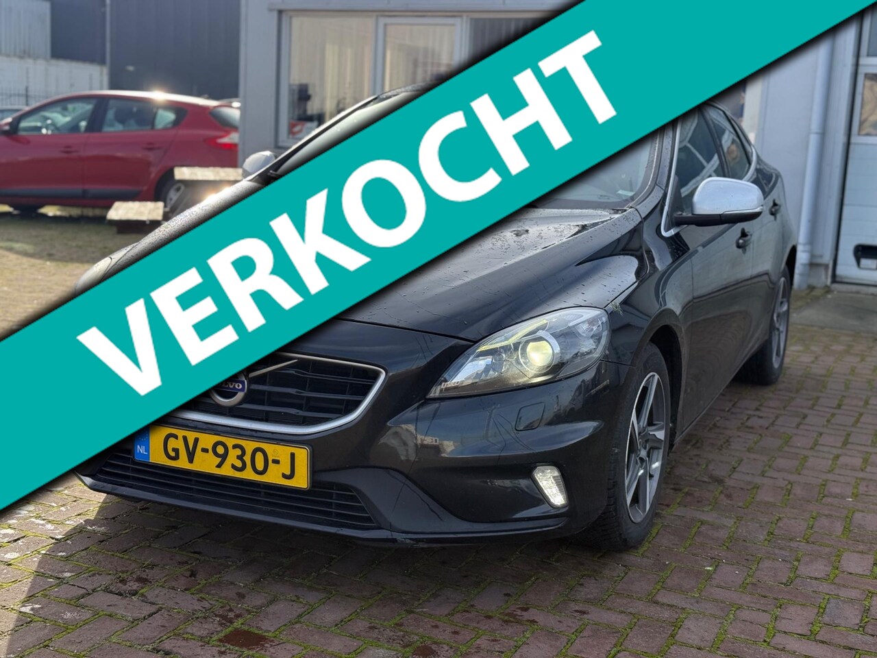 Volvo V40 - 2.0 D2 R-Design Business Export - AutoWereld.nl