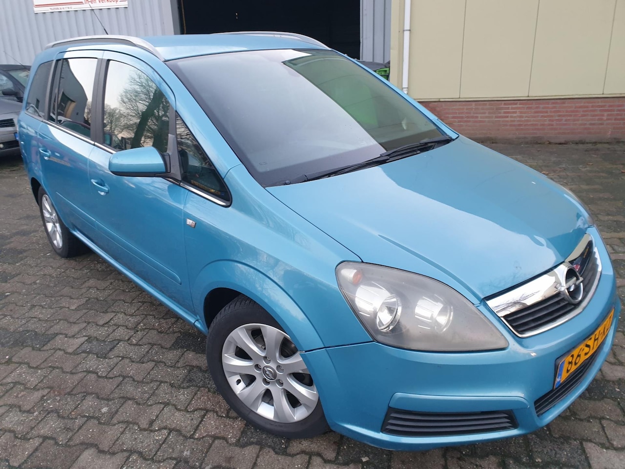 Opel Zafira - 1.8 Cosmo 1.8 Cosmo - AutoWereld.nl