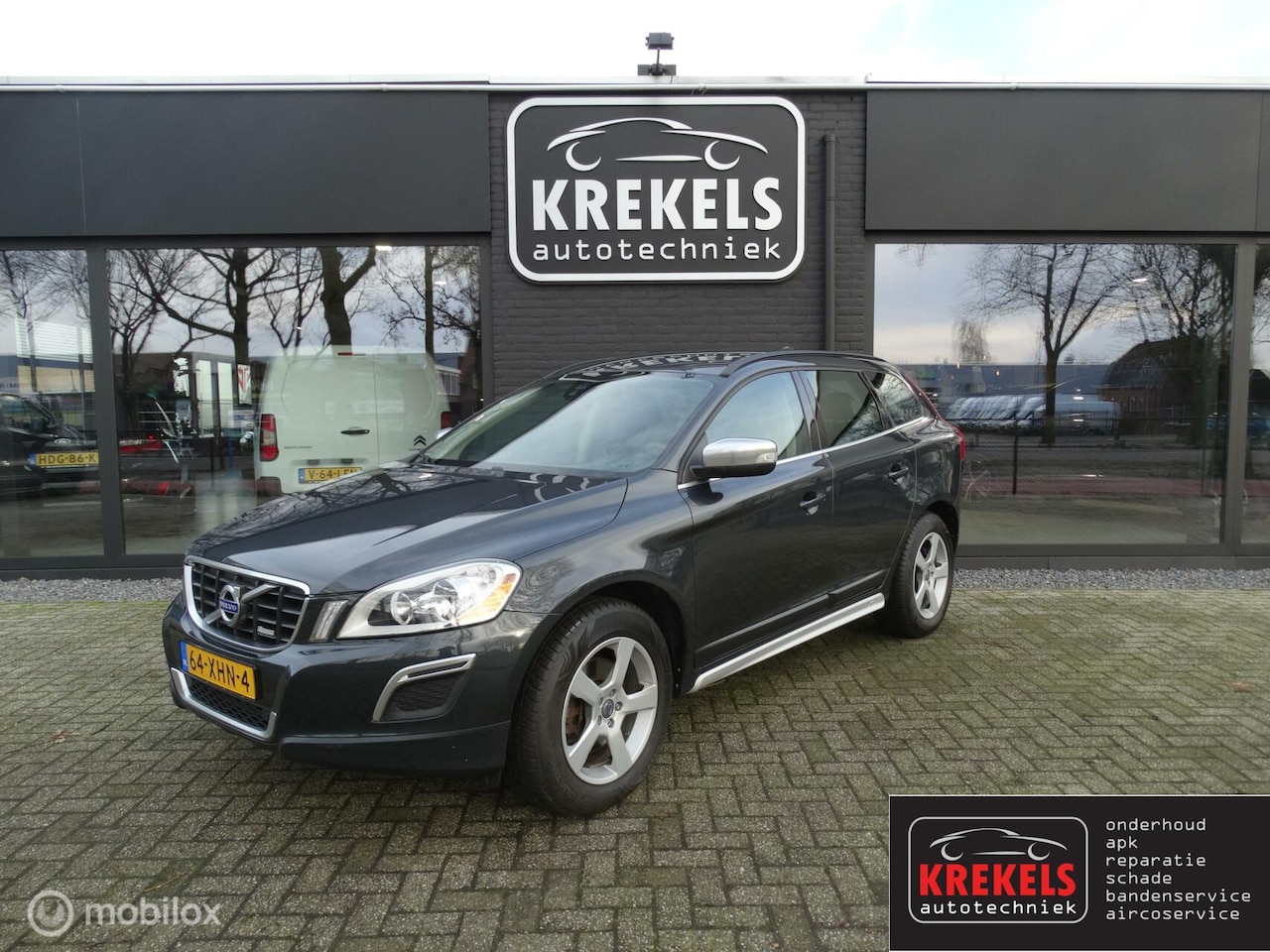 Volvo XC60 - 2.0 T5 R-Design 2.0 T5 R-Design - AutoWereld.nl