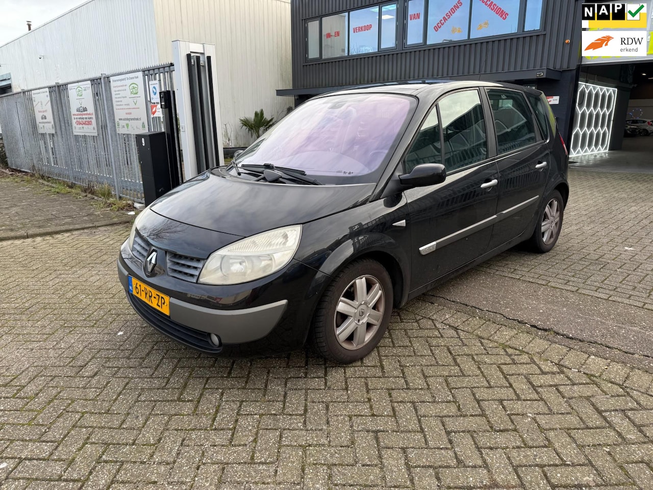 Renault Scénic - 1.6-16V Privilège Luxe 1.6-16V Privilège Luxe - AutoWereld.nl