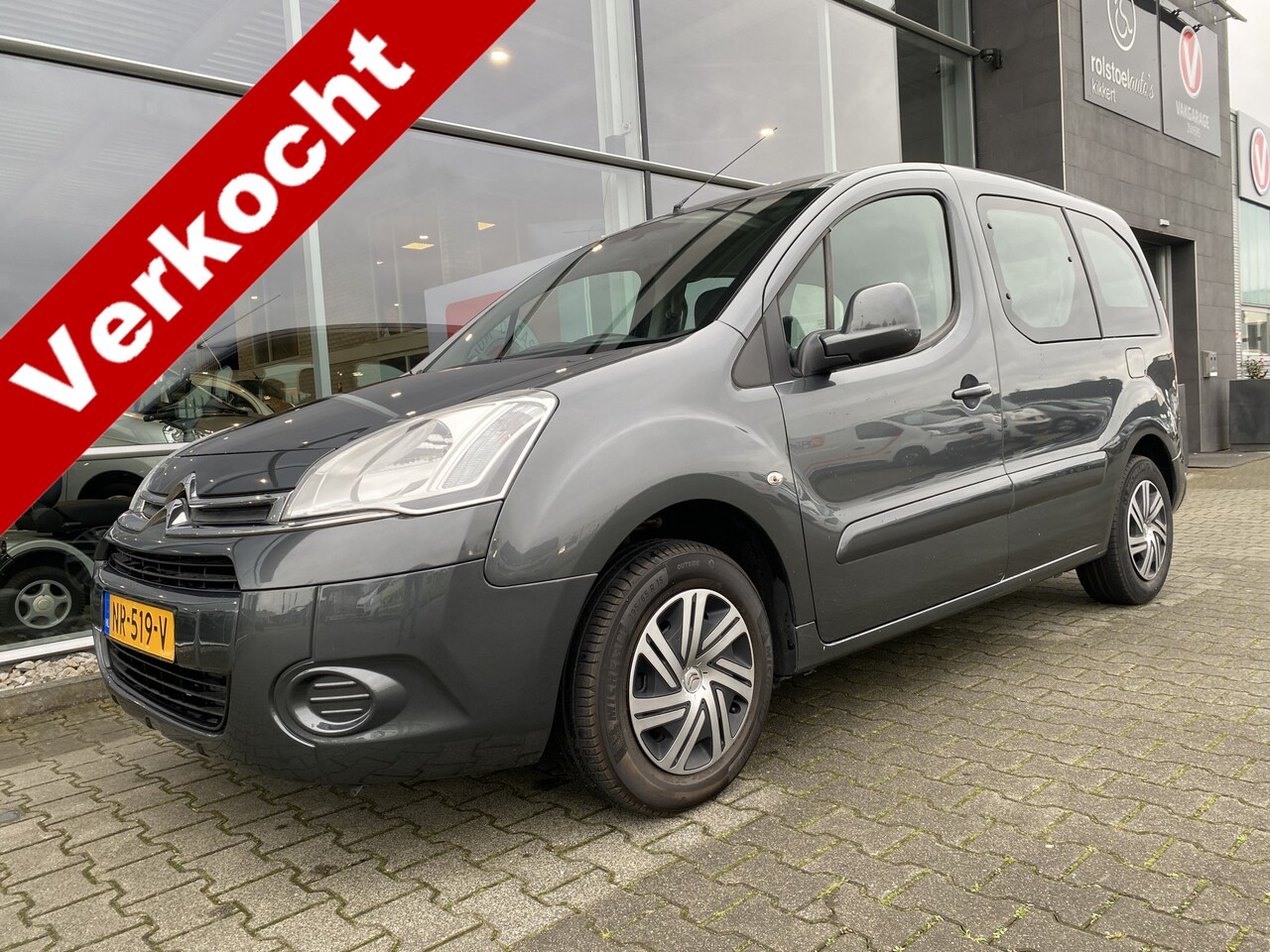 Citroën Berlingo - 3+1 Rolstoelauto 1.6 VTi Attraction (Mooie ruime 3+1 of 5+0 Rolstoelauto!) - AutoWereld.nl