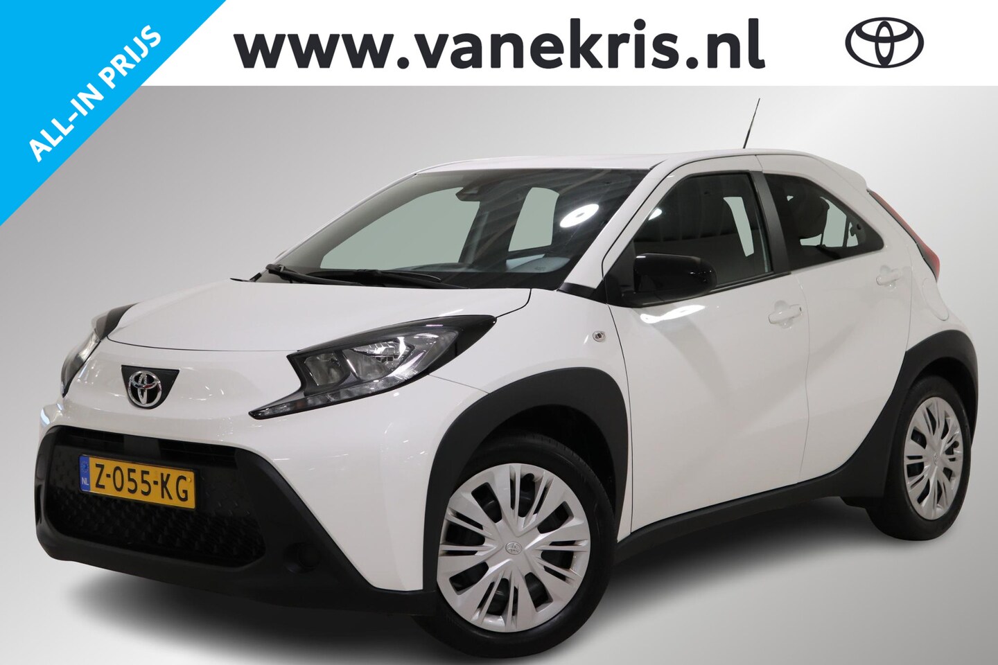 Toyota Aygo X - 1.0 VVT-i MT play 1.0 VVT-i MT Play, Apple Carplay & Android Auto, Camera, Cruise Control, 1e eigenaar! - AutoWereld.nl